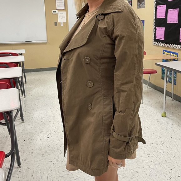 H&M short trench coat brown, size 6 - Picture 14 of 16